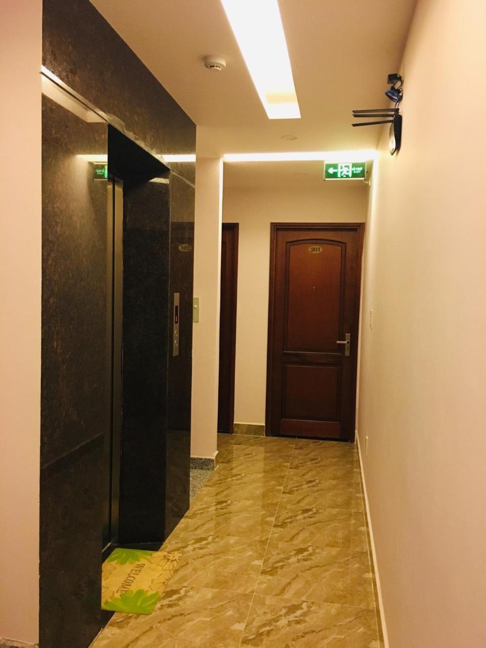Spring Hotel Thu Dau Mot Exterior photo